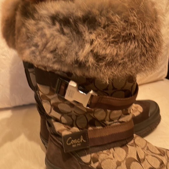 Coach est. 1941 Boots - Picture 3 of 7